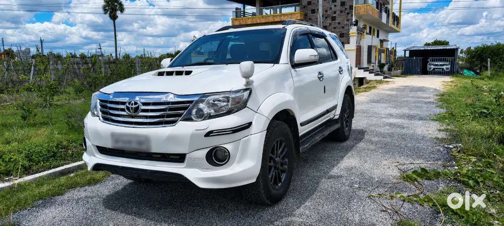 Toyota Fortuner 2015 Diesel Well Maintained