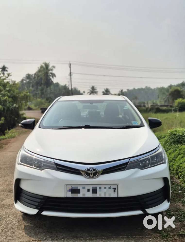 Toyota Corolla Altis (2018)