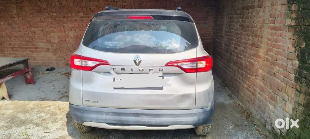 2022 Renault Triber Petrol Manual