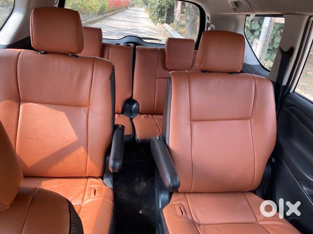 Toyota Innova Crysta 2.4 G Mt 7 Str, 2017, Diesel