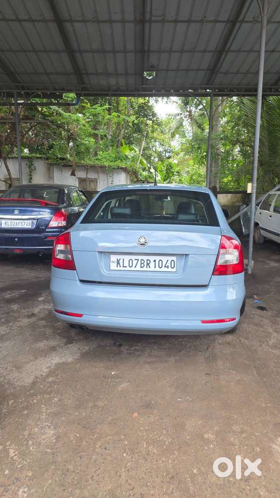 Skoda Laura