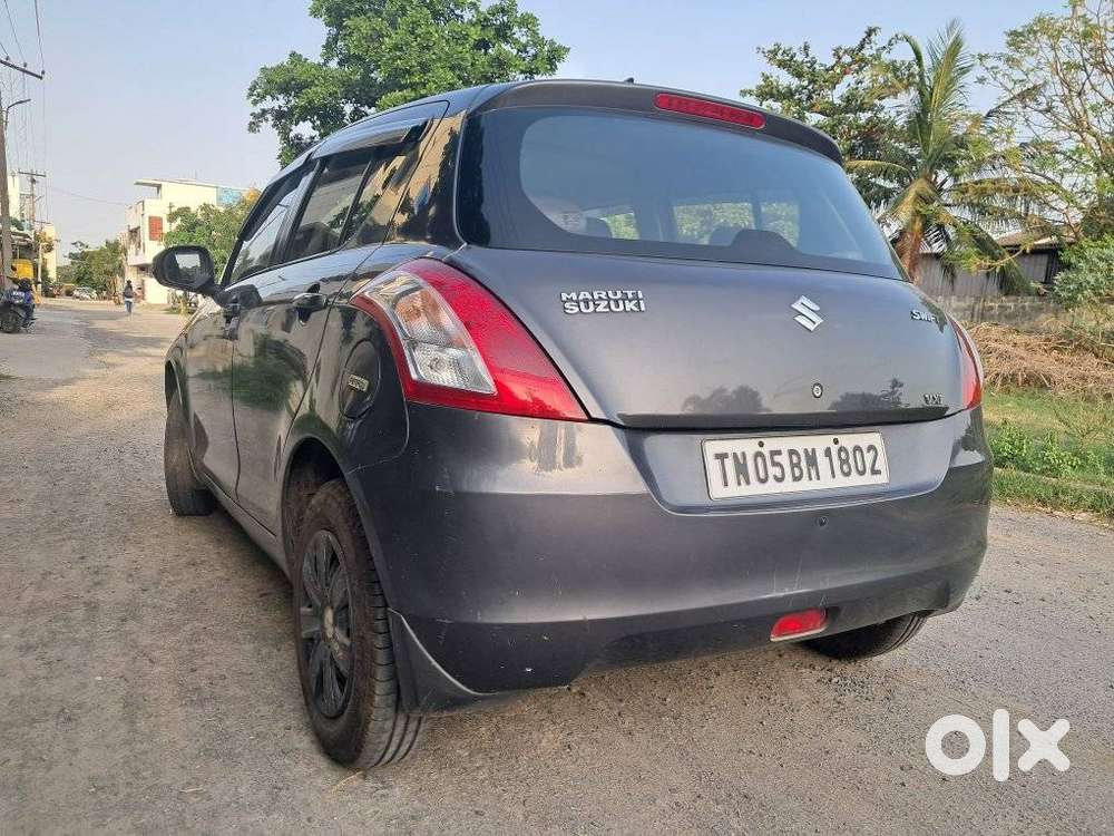 Maruti Suzuki Swift Vxi 1.2 Abs Bs-iv, 2017, Petrol