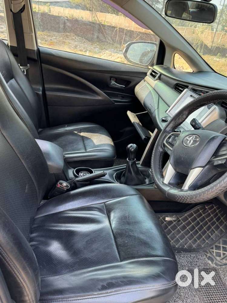 Toyota Innova Crysta [2020-ongoing] 2.7 Gx Mt 8 Str, 2018, Diesel