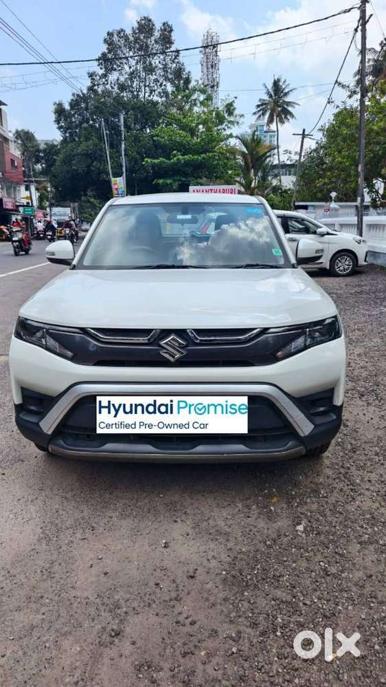 Maruti Suzuki Brezza 1.5 Lxi Smart Hybrid, 2024, Petrol