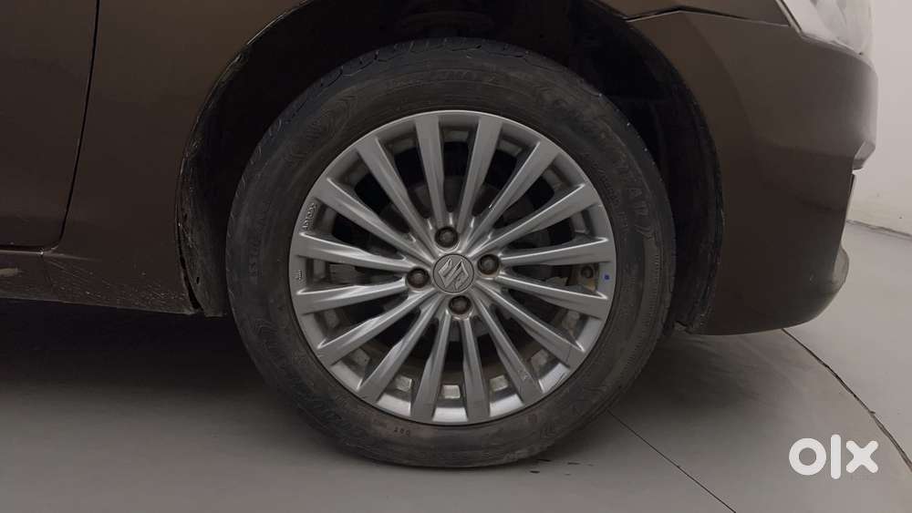 Maruti Suzuki Ciaz 2014-2017 At Zxi, 2016, Petrol