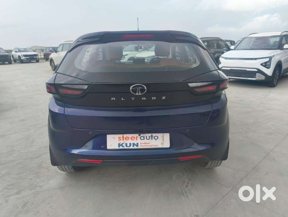 Tata Altroz 1.2 Xe, 2024, Petrol