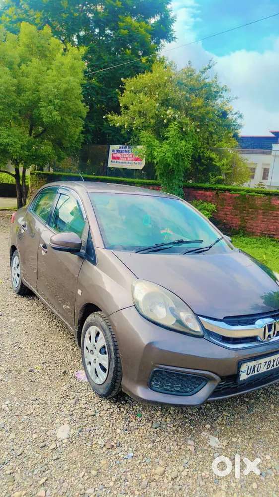 Honda Amaze 2017 Petrol Well Maintained