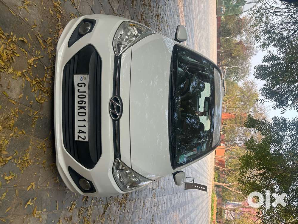 Baroda Local Tax Lifetime +04 New Tyre + New Battery + New Spare Wheel
