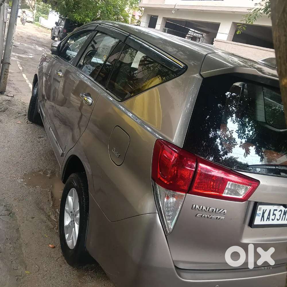 Toyota Innova Crysta 2019