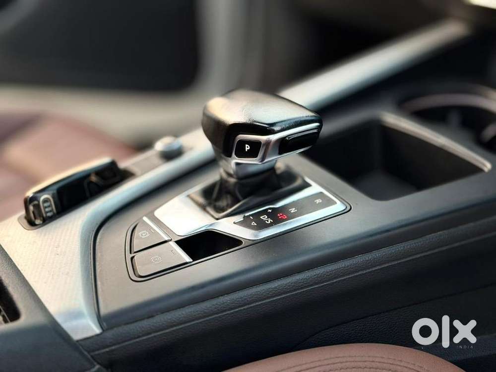 Audi A4 2022 Petrol 40000 Km Driven