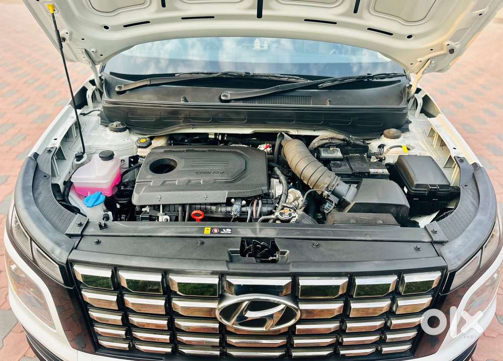 Hyundai Venue Sx Mt, 2023, Diesel