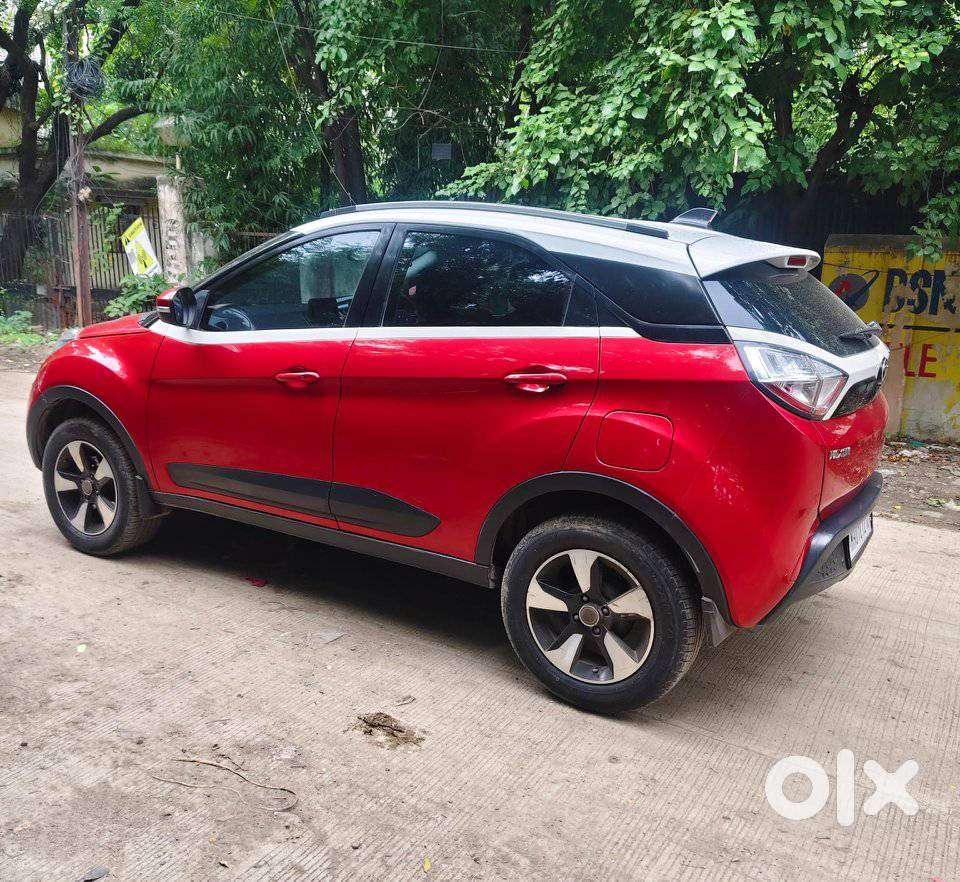 Tata Nexon 1.2 Revotron Xz Plus (s), 2017, Petrol