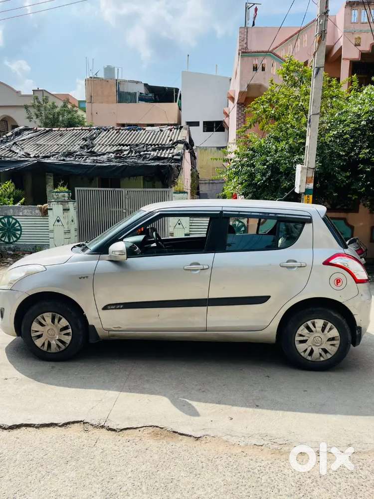 Maruti Suzuki Swift 2013 Petrol 99364 Km Driven