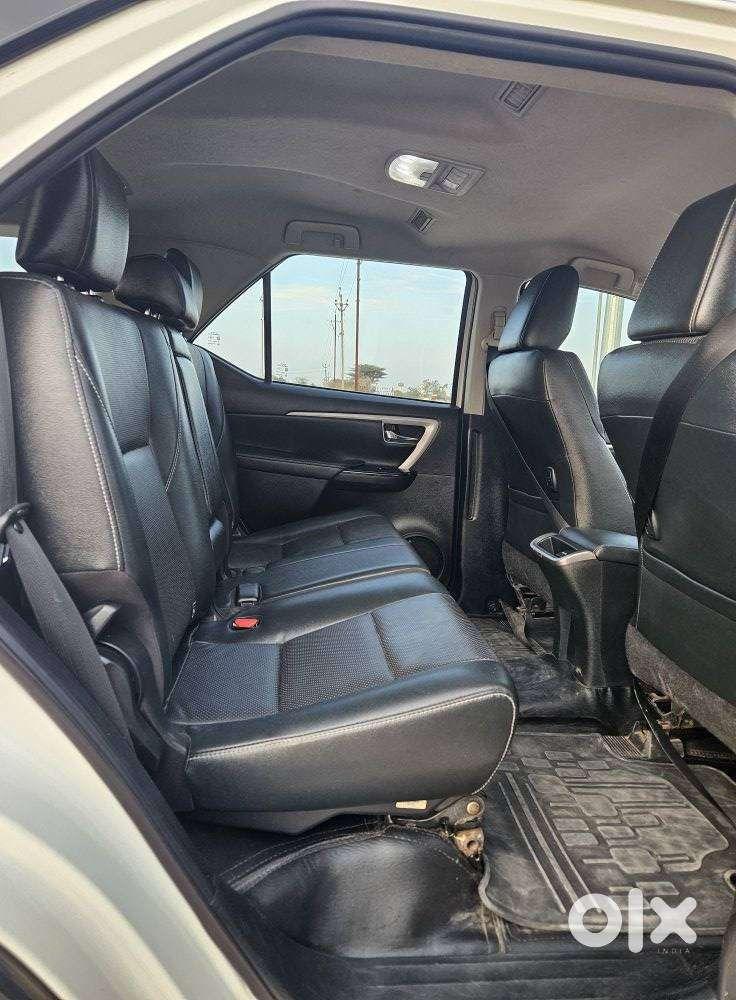 Toyota Fortuner 4x2 Mt 2.8 Diesel, 2022, Diesel