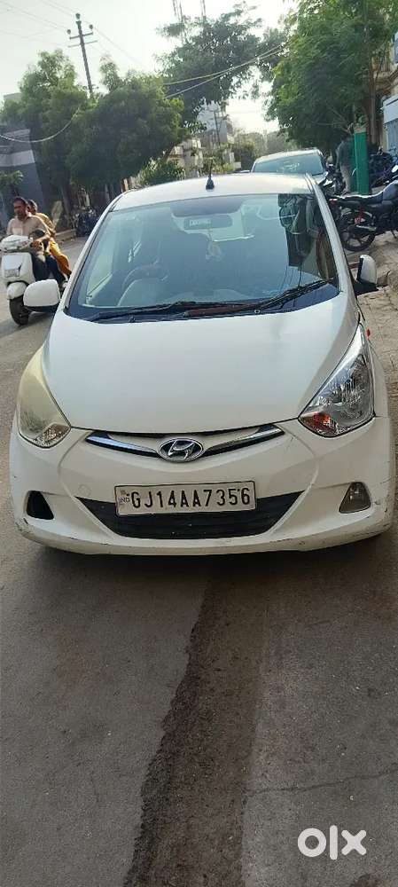 Hyundai Eon Sportz 2012