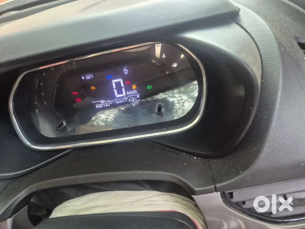 Tata Nexon 2023 Petrol 65000 Km Driven