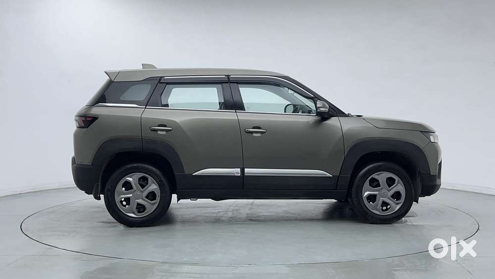 Maruti Suzuki Brezza Vxi At, 2024, Petrol