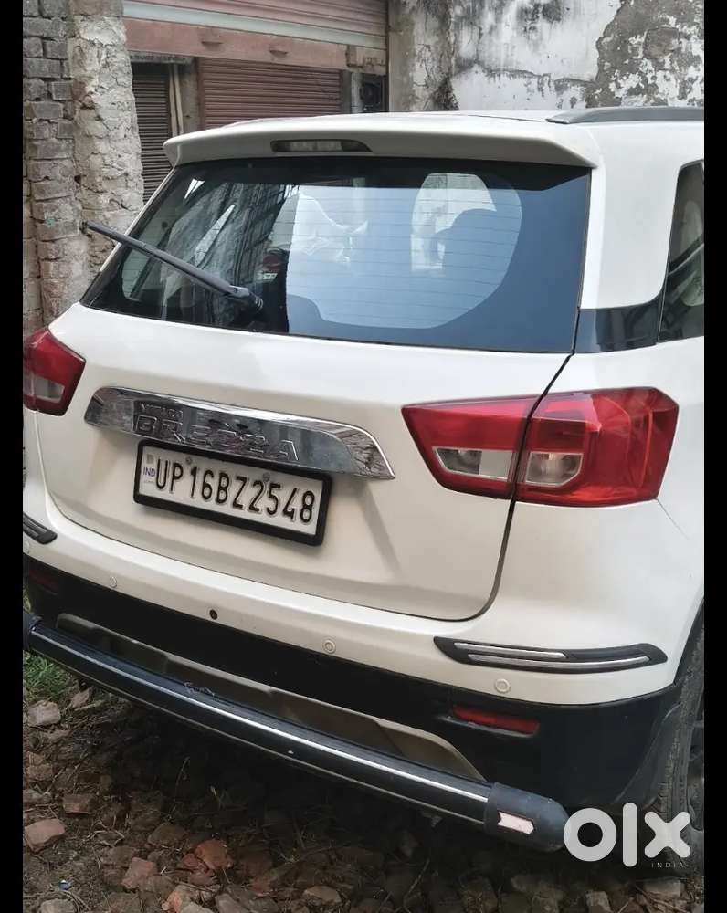 Maruti Suzuki Brezza 2018 Diesel 96000 Km Driven Bijnor Transfer