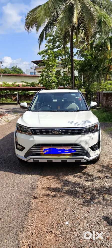 Mahindra Xuv300 W8