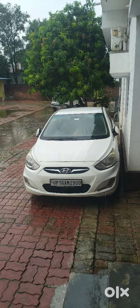 Hyundai Verna 1.6 S 2013