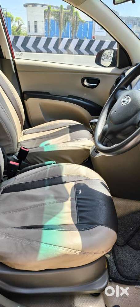 Hyundai I10 Sportz, 2012, Petrol