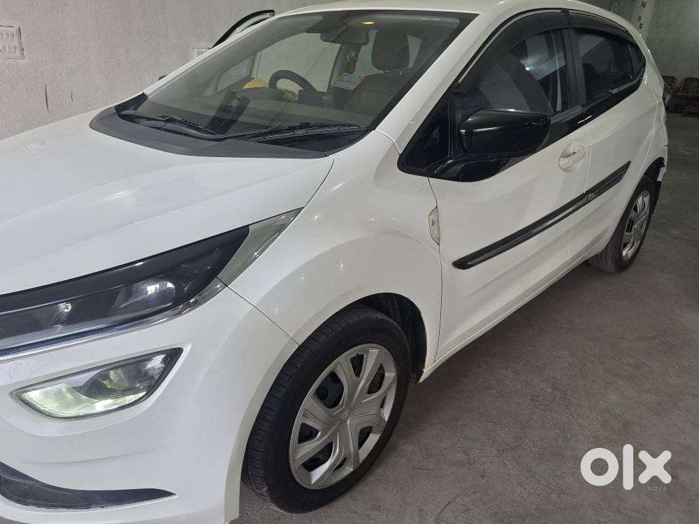 Tata Altroz 1.2 Xt, 2021, Diesel