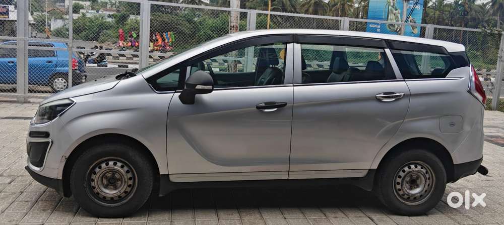 Mahindra Marazzo M4 8str, 2019, Diesel