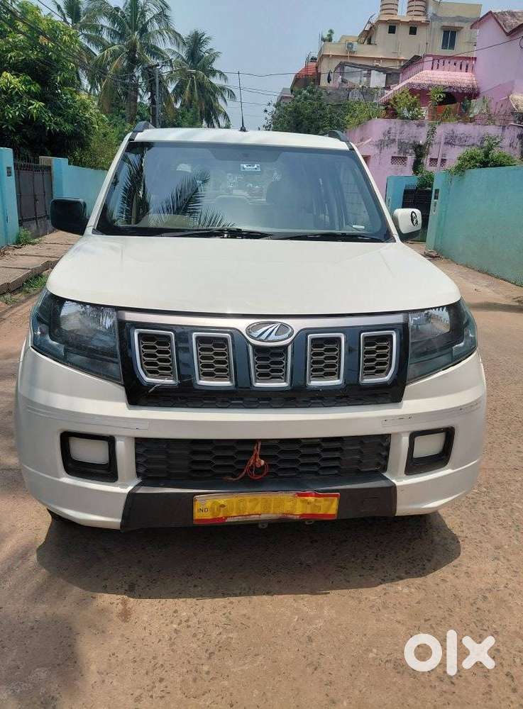 Mahindra Tuv 300 T6 Plus, 2019, Diesel