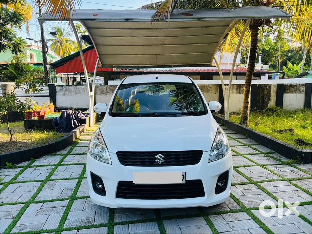Maruti Suzuki Ertiga Petrol 2015