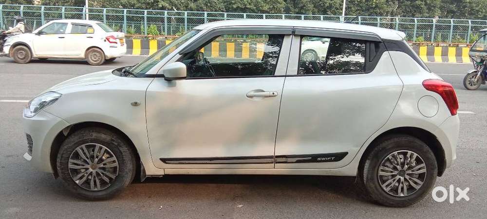 Maruti Suzuki Swift Lxi Optional-o, 2020, Petrol