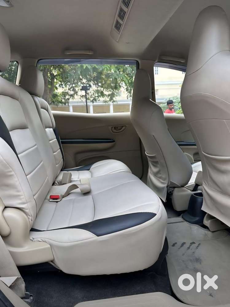 Honda Mobilio 1.5 V I-vtec, 2016, Cng & Hybrids