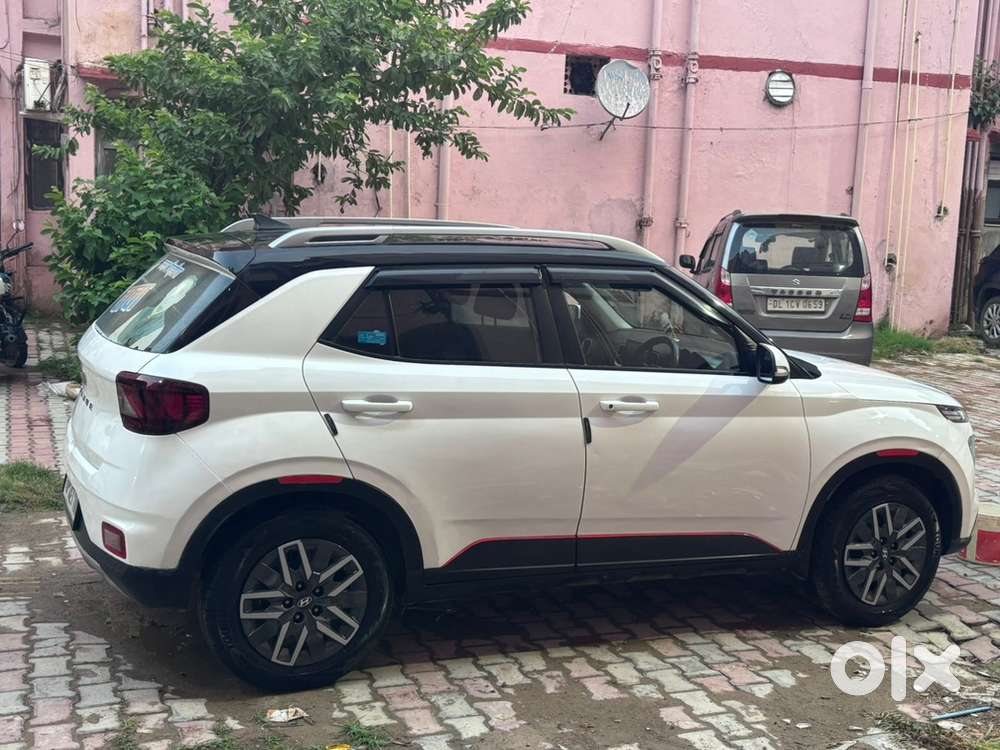 Hyundai Venue 2021 Model