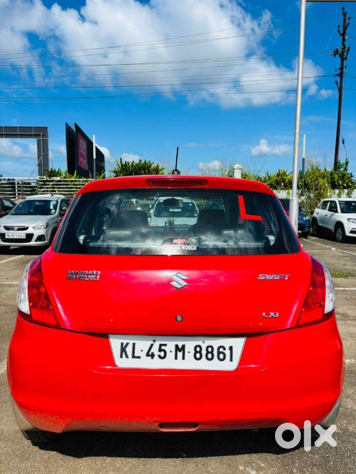 Maruti Suzuki Swift Lxi, 2015, Petrol
