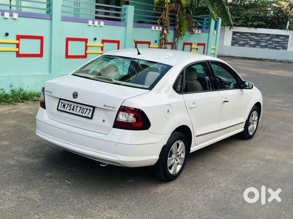 Skoda Rapid 1.0 Ambition Tsi At, 2021, Petrol