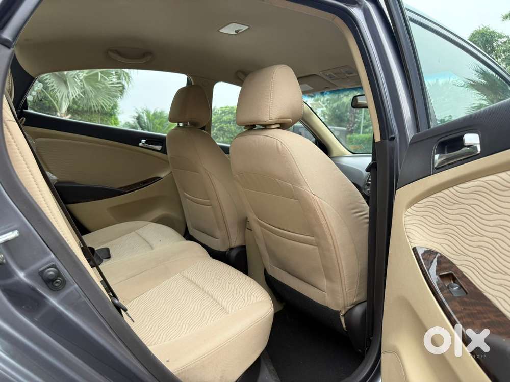 Hyundai Verna Sx(o) Petrol At, 2015, Petrol