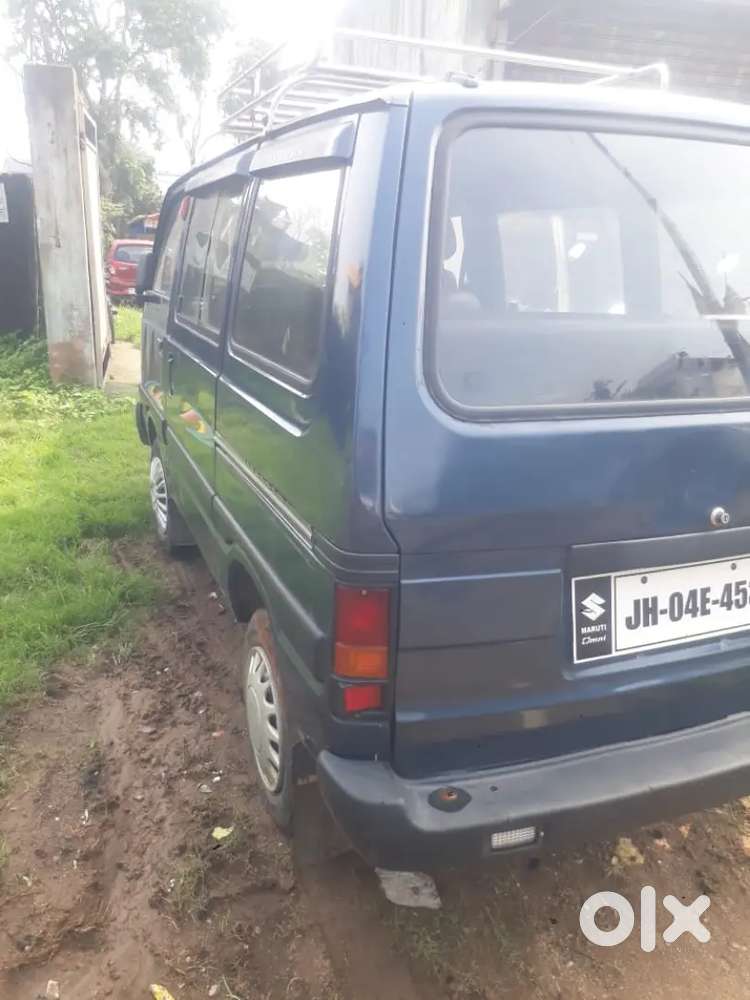 Maruti Suzuki Omni 2011