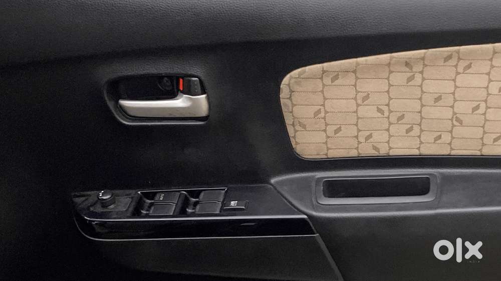 Maruti Suzuki Wagon R 1.0 Vxi, 2018, Petrol