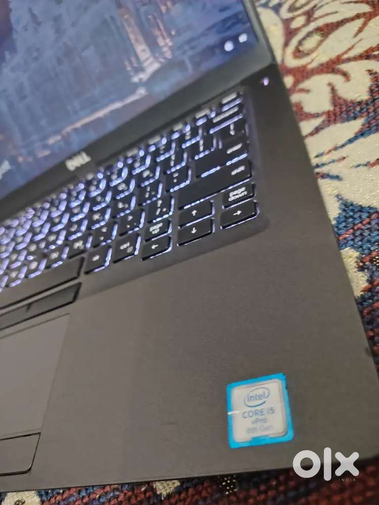 DELL LATITUDE 5400 WITH 256GB SSD PROCESSOR CORE i5 GEN