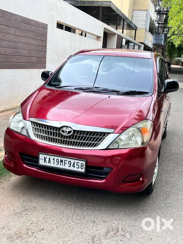 Toyota Innova 2007 Diesel 225000 Km Driven