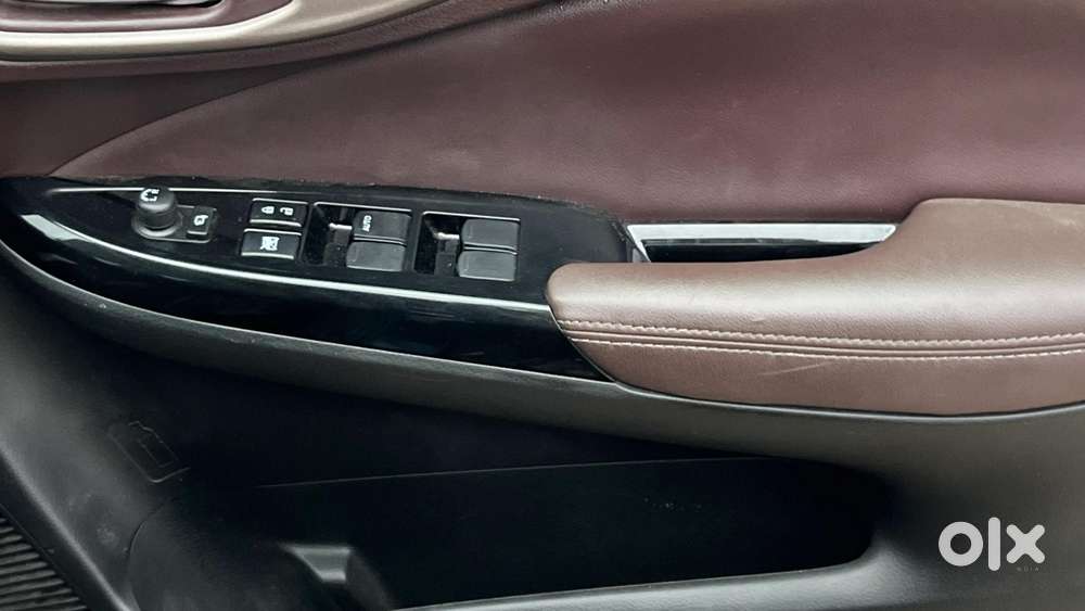 Maruti Suzuki Fronx Alpha 1.0l Turbo 6 At, 2023, Petrol