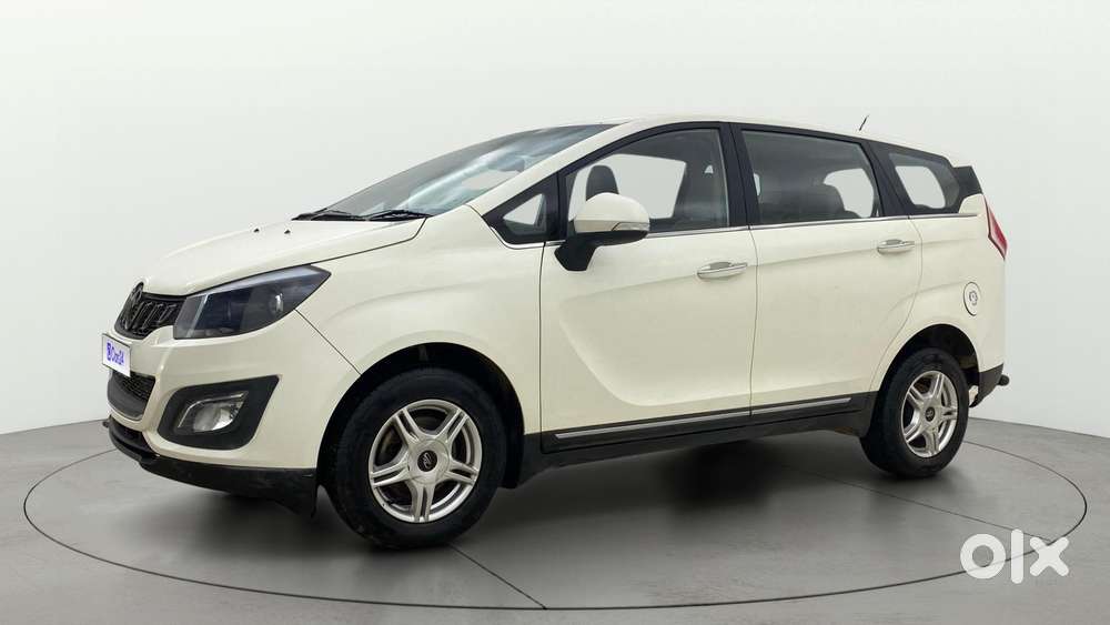 Mahindra Marazzo M6 8str, 2020, Diesel