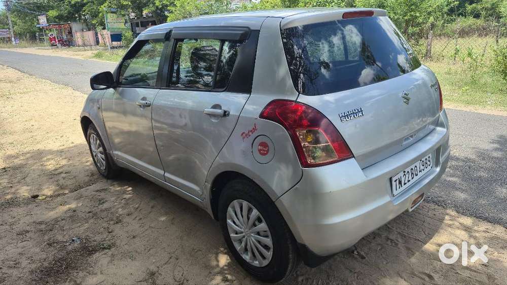 Maruti Suzuki Swift 2011 Very Good Condition