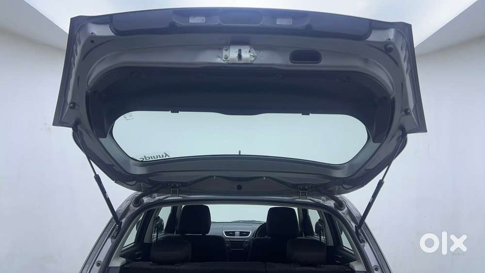 Maruti Suzuki Swift Vvt Vxi, 2017, Petrol