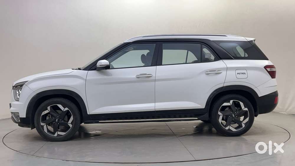 Hyundai Alcazar 2.0 Platinum (o) Petrol At 6 Str, 2021, Petrol