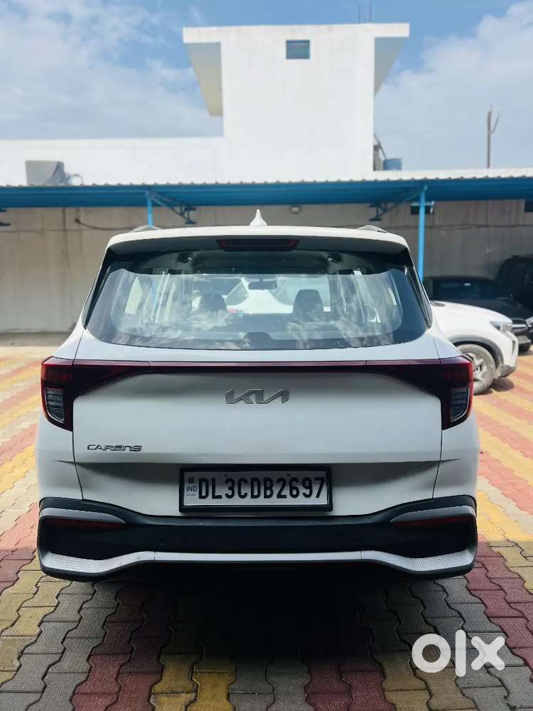 Kia Carens 2024 Petrol Good Condition