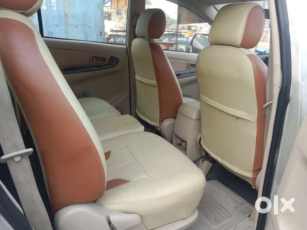 Toyota Innova 2007 Diesel 300000 Km Driven