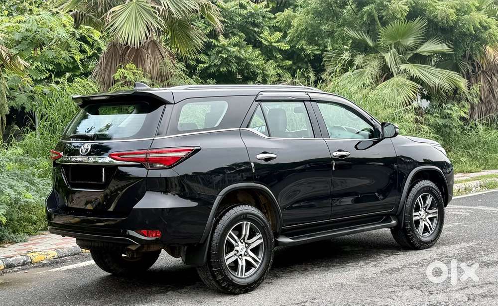 Toyota Fortuner [2021-ongoing] 2.7 2wd Petrol At, 2024, Petrol