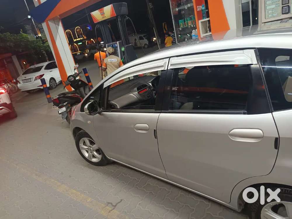 Honda Jazz 2012 Petrol Well Maintained