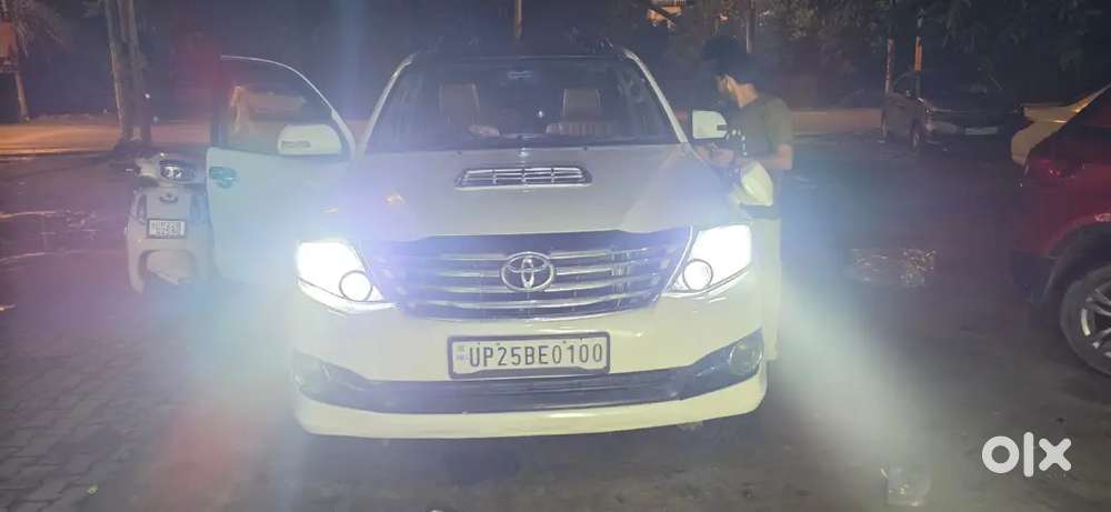 Toyota Fortuner 2014 Diesel 85000 Km Driven
