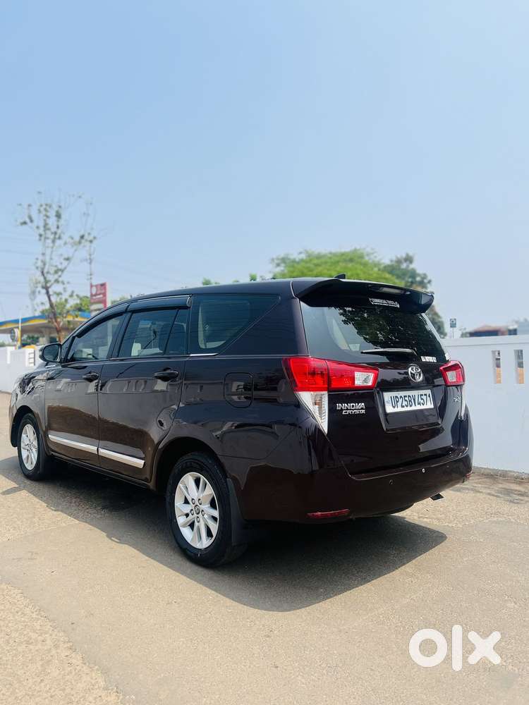 Toyota Innova Crysta 2.4 G Mt, 2016, Diesel